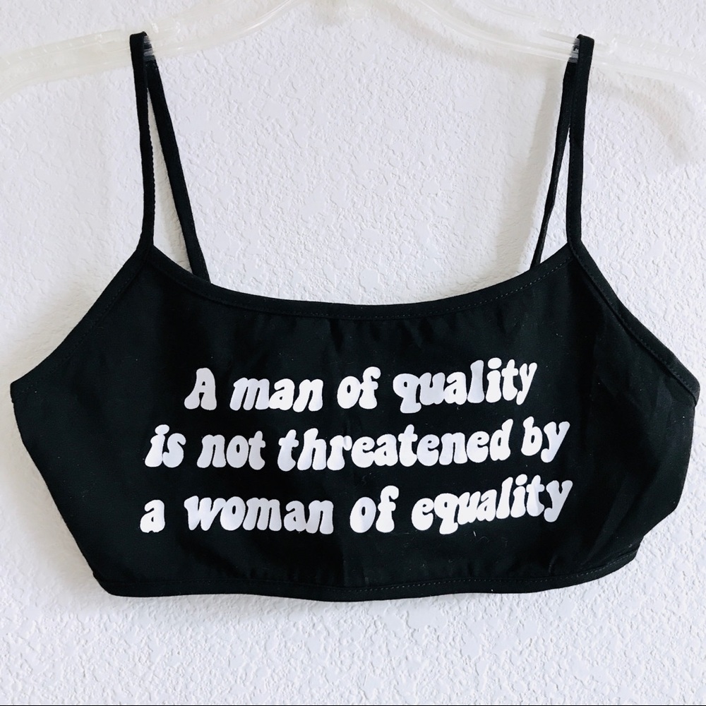 A MAN OF QUALITY FEMINIST GIRL POWER CROP TOP - Picture 6 of 6